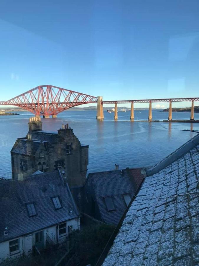 Forth Reflections Self Catering South Queensferry Экстерьер фото